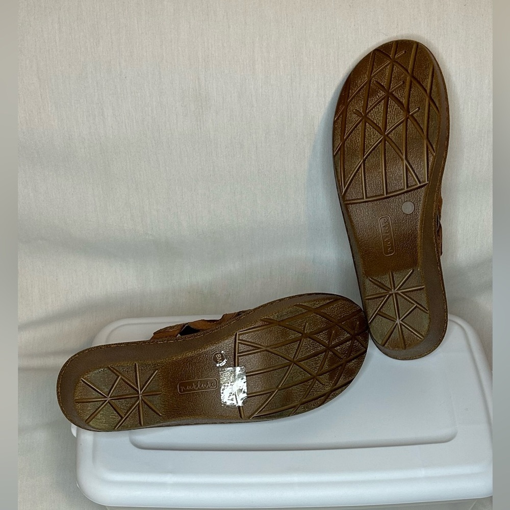 NURTURE WOMENS Leather Wedge Tan Sandals, w/ leather design, Slip On, Size 8 - Picture 9 of 9